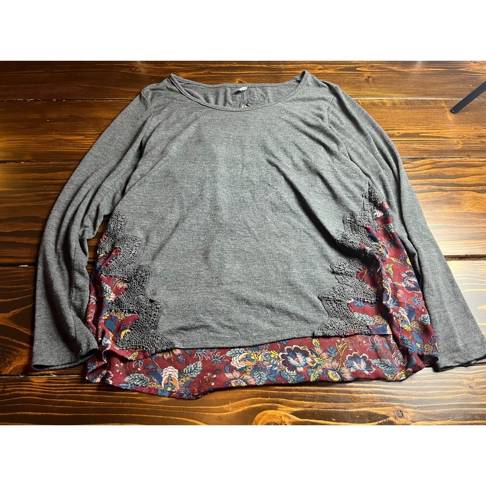 Vanity Shirt, Women's Plus Size XXL, Gray Burgundy, Floral, Lace